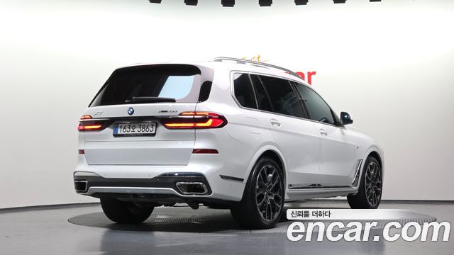 2025 BMW X7, VIN WBA21EN03S9Z07915