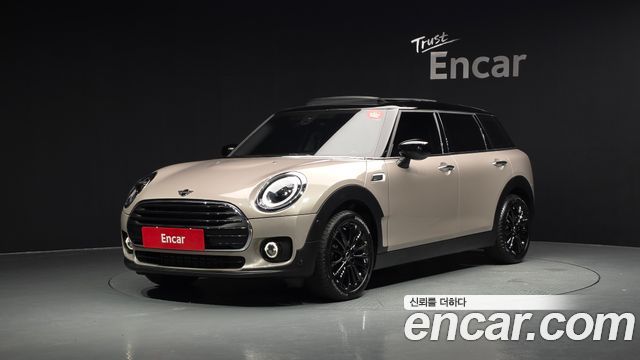 2024 Mini Clubman, VIN WMWXJ3106R2U54392