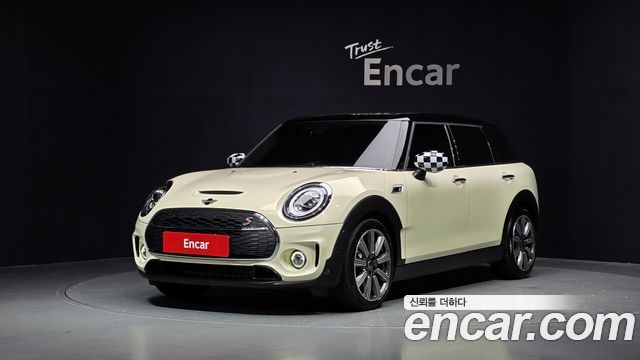 2021 Mini Clubman, VIN WMWXJ5107M2N37415