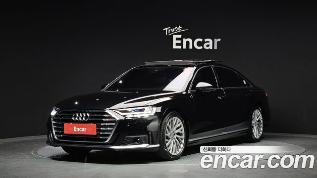 2020 Audi A8, VIN WAUZZZF86LN013614