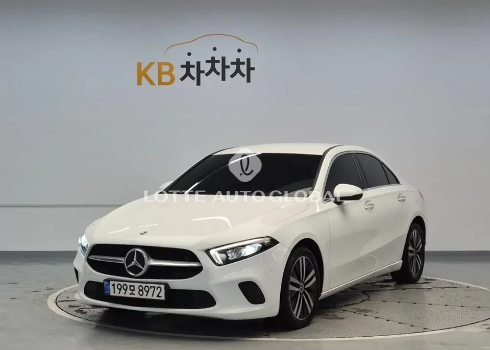 2021 Mercedes-Benz A-Class, VIN W1K3G4EB0MJ299375