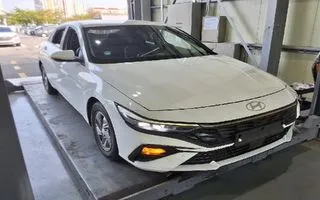 2024 Hyundai Avante, VIN KMHLM41EERU566102