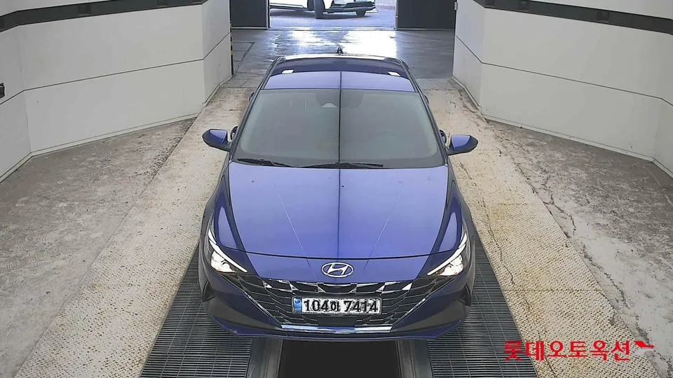 2021 Hyundai Avante, VIN KMHLM41EEMU055775