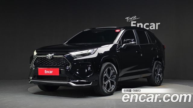 2025 Toyota RAV4, VIN JTMEB3FV7SD283478