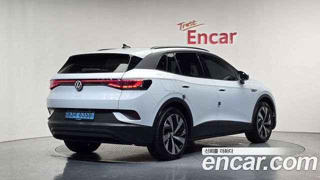 2023 Volkswagen ID.4, VIN WVGZZZE2ZPE047643