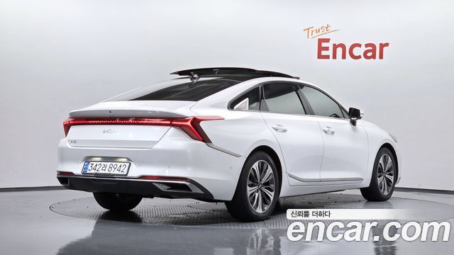 2022 Kia K8, VIN KNAM641FBNA016612