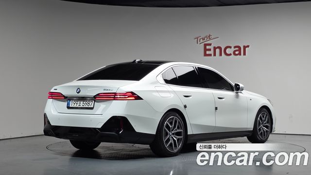 2024 BMW 5-Series, VIN WBA51FL00RCS20958