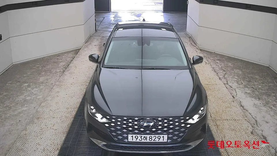 2023 Hyundai Grandeur, VIN KMHF1413BPA156334