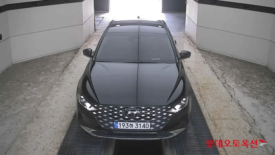 2022 Hyundai Grandeur, VIN KMHF141GBNA485678