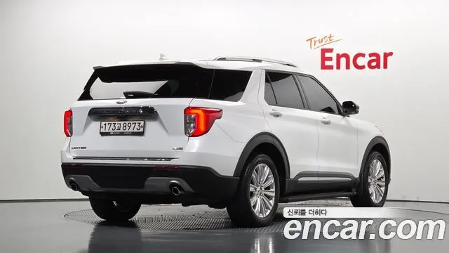 2020 Ford Explorer, VIN 1FMSK8FH3LGB13480