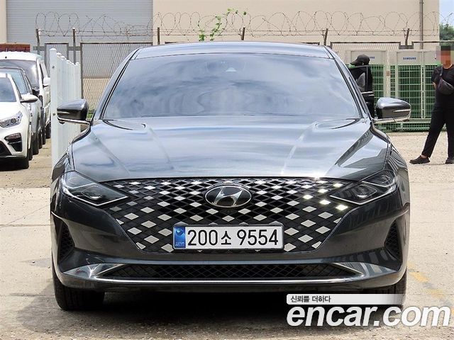 2022 Hyundai Grandeur, VIN KMHF1413BNA143770