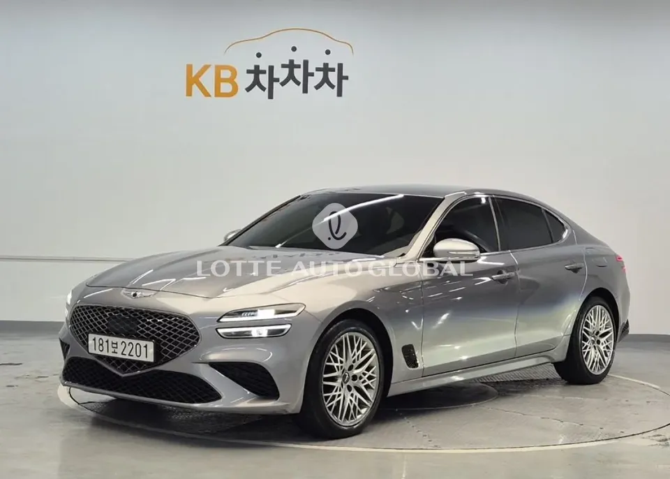 2021 Genesis G70, VIN KMTG341ABMU090042