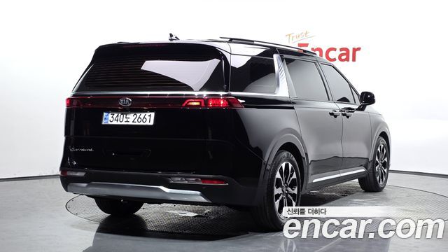2021 Kia Carnival, VIN KNANE81BBMS033827