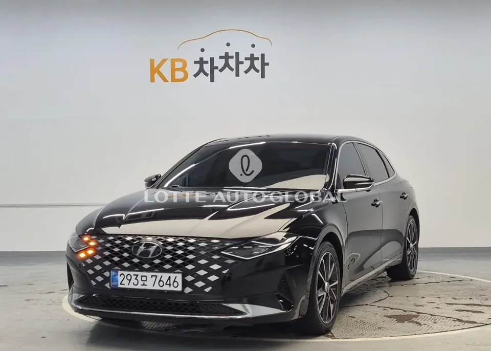 2022 Hyundai Grandeur, VIN KMHF141DBNA495924