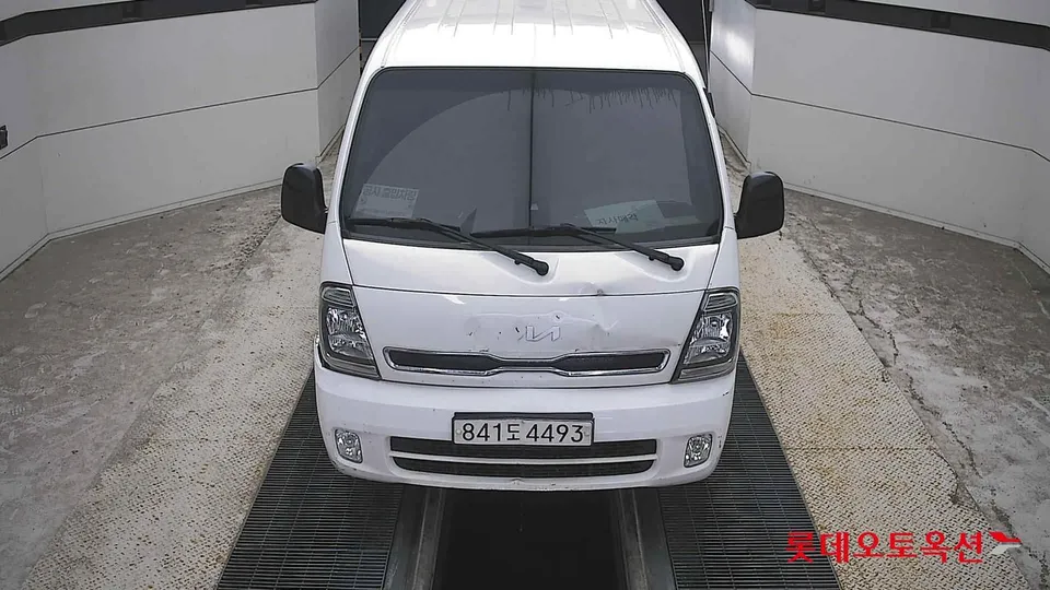 2022 Kia Bongo, VIN KNCSJY76BNK646088
