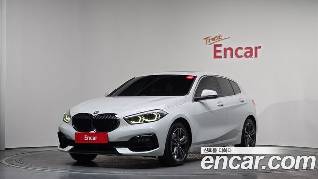 2022 BMW 1-Series, VIN WBA7L7106N7K27718