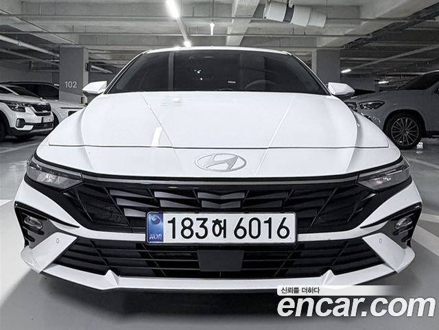 2026 Hyundai Avante, VIN KMHLN41EETU184130