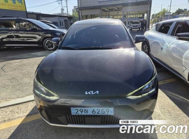 2022 Kia EV6, VIN KNAC281AFNA001295