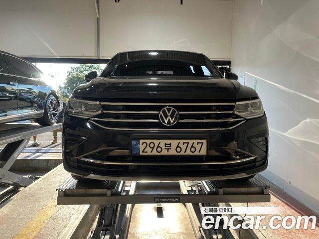 2023 Volkswagen Tiguan, VIN WVGZZZ5N5PW010841