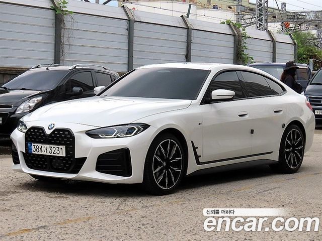 2022 BMW 4-Series, VIN WBA21AX03NFL59586