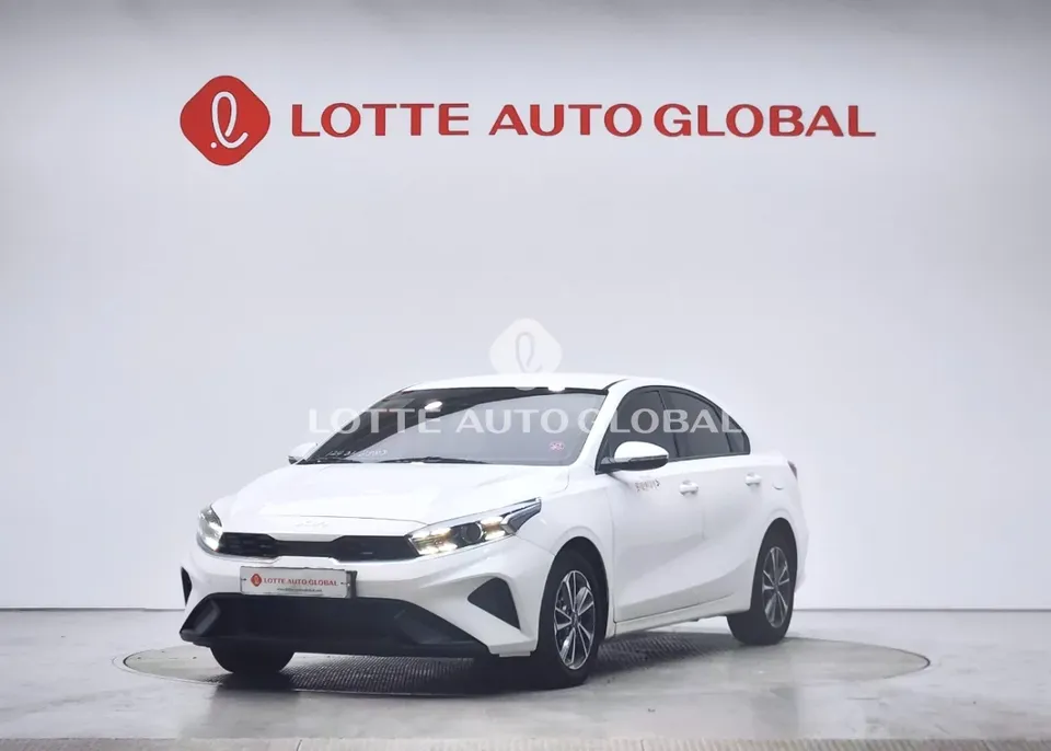 2022 Kia K3, VIN KNAF241BENA933670