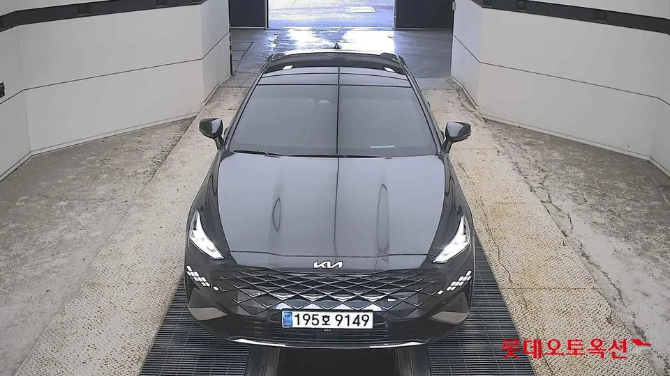 2023 Kia K8, VIN KNAM2411BPA060488