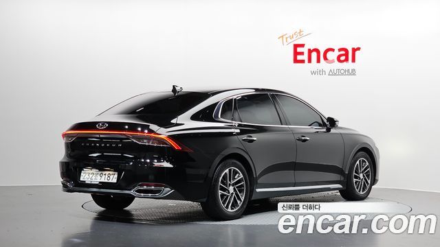 2022 Hyundai Grandeur, VIN KMHF141DBNA457128