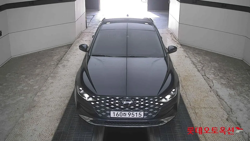 2022 Hyundai Grandeur, VIN KMHF141GBNA455267