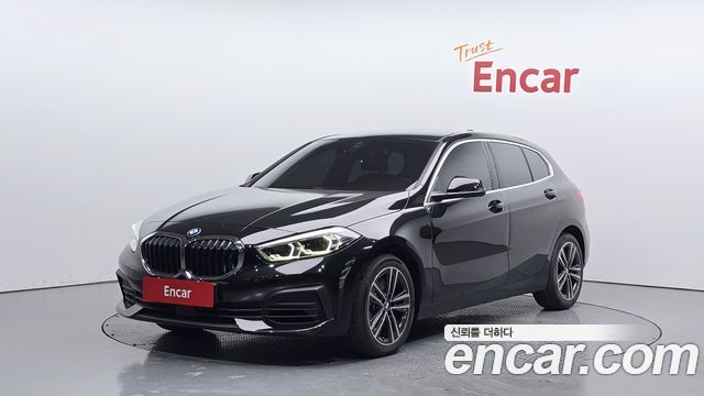 2022 BMW 1-Series, VIN WBA7L7107N7L04550