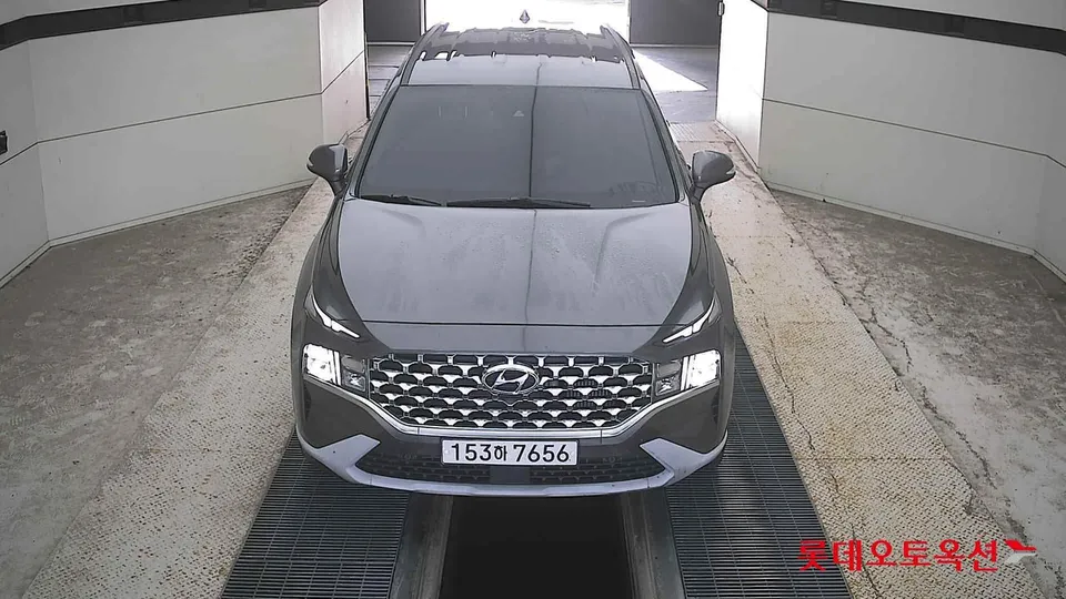 2021 Hyundai Santa Fe, VIN KMHS281HGMU320341