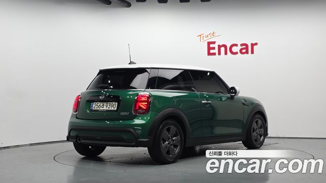 2022 Mini Cooper, VIN WMW41DH02N2R56194