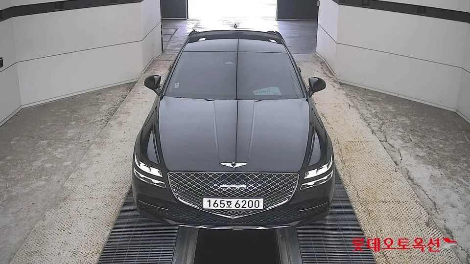 2022 Genesis G80, VIN KMTGB41CBNU100047