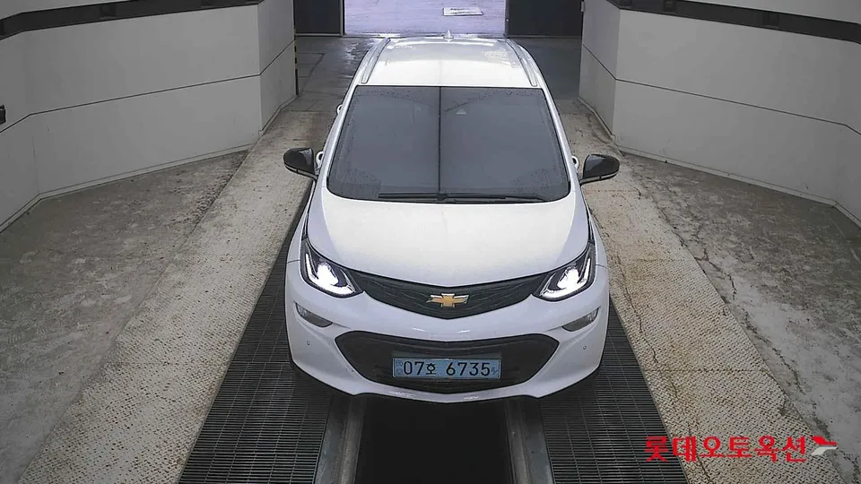 2021 Chevrolet Bolt EV, VIN 1G1F76E01M4111293