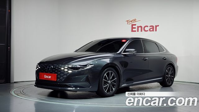 2022 Hyundai Grandeur, VIN KMHF141DBNA460575