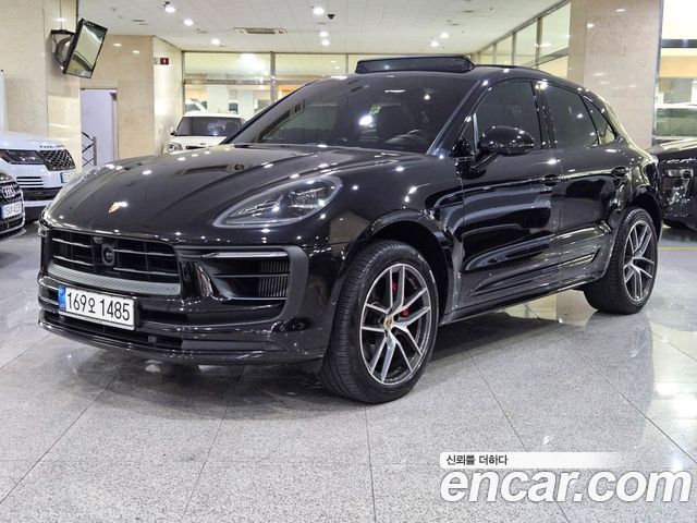 2022 Porsche Macan, VIN WP1AG2955NLB36140