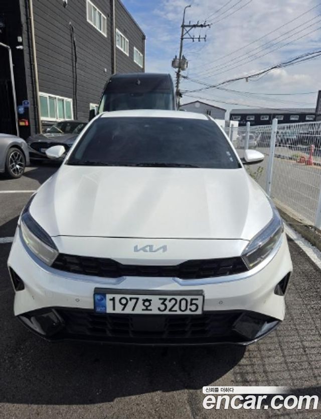 2022 Kia K3, VIN KNAF341BENA951388