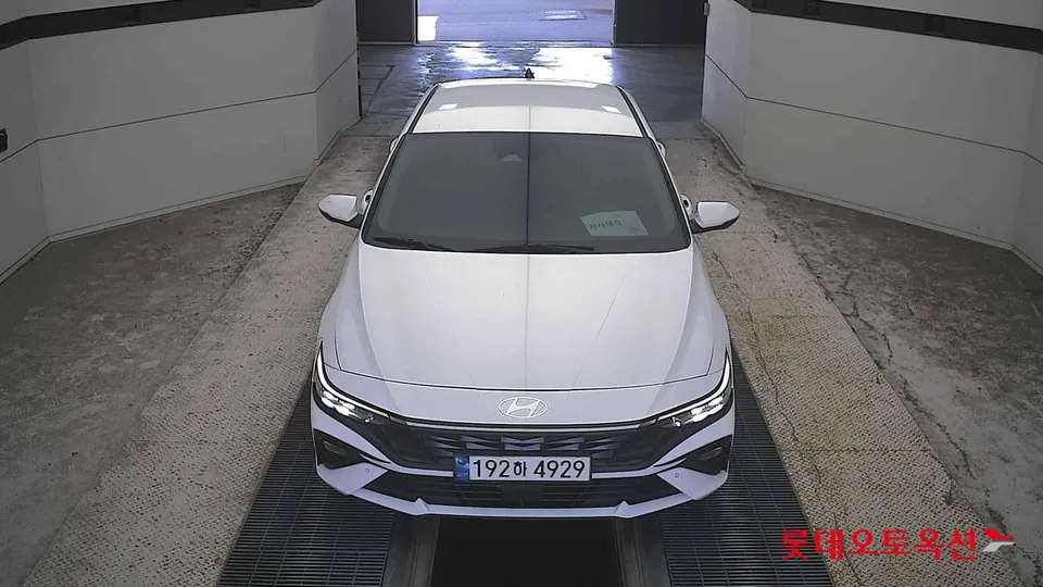 2024 Hyundai Avante, VIN KMHLM41EERU560300