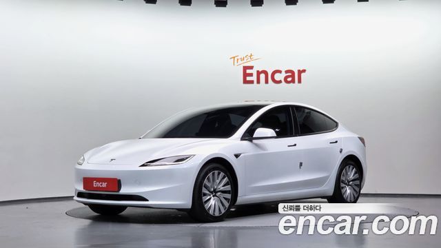 2026 Tesla Model 3, VIN LRW3E7EJXTC792392