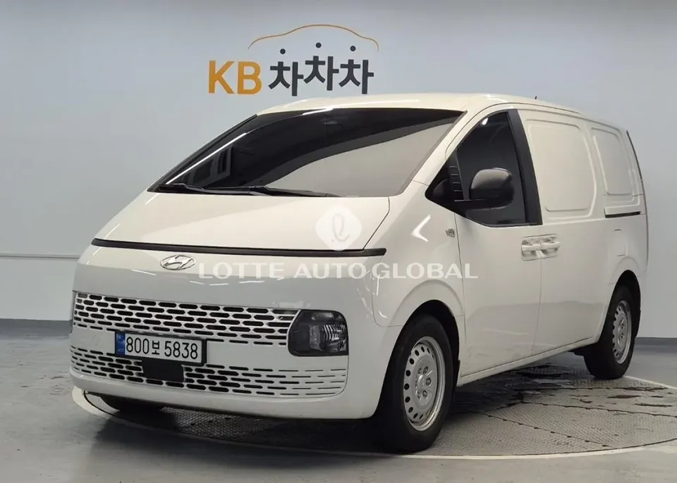 2022 Hyundai Staria, VIN KMFYFX71ANU054720