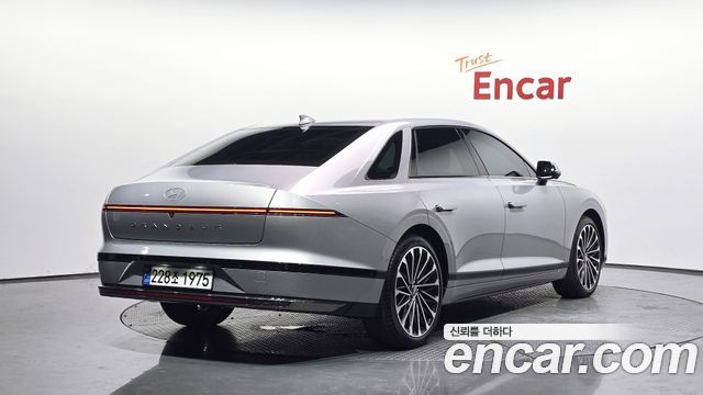 2025 Hyundai Grandeur, VIN KMHN3411BSA100478