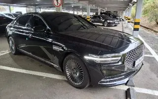 2022 Genesis G90, VIN KMHG141DDNU095869