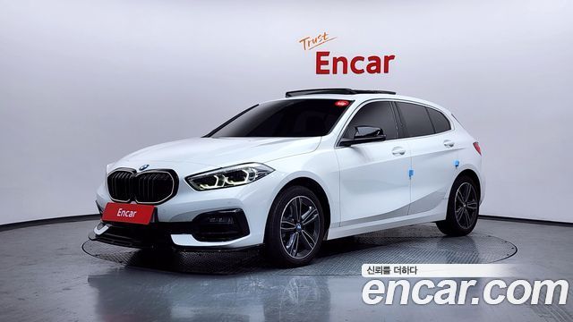 2022 BMW 1-Series, VIN WBA7L7102N7L07534