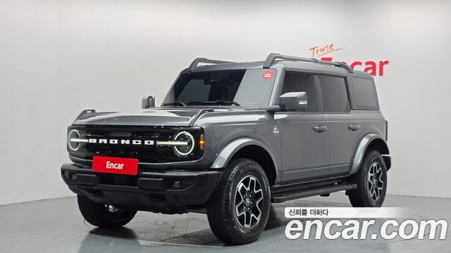 2023 Ford Bronco, VIN 1FMEE5DP1PLB69086