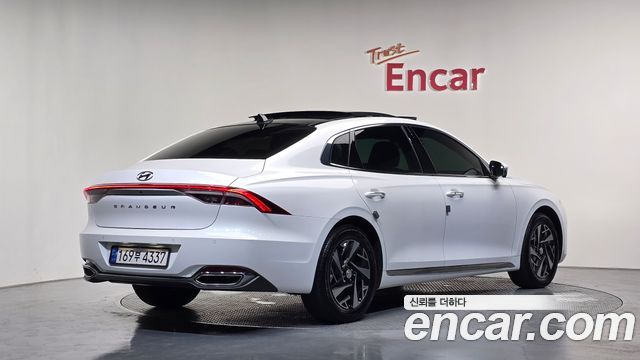 2022 Hyundai Grandeur, VIN KMHF1413BNA142507