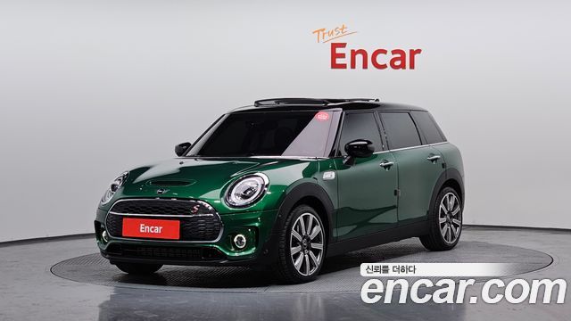 2021 Mini Clubman, VIN WMWXJ5101M2P43068