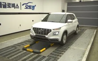 2022 Hyundai Venue, VIN KMHRB813ENU152793