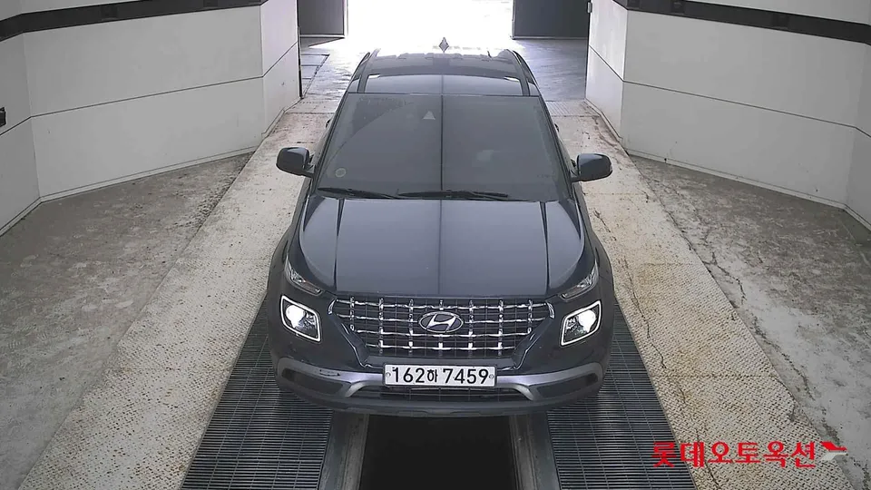 2021 Hyundai Venue, VIN KMHRB813EMU111573