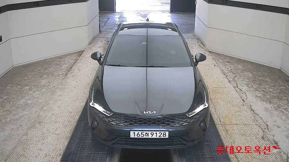 2022 Kia K5, VIN KNAG241JBNA020311
