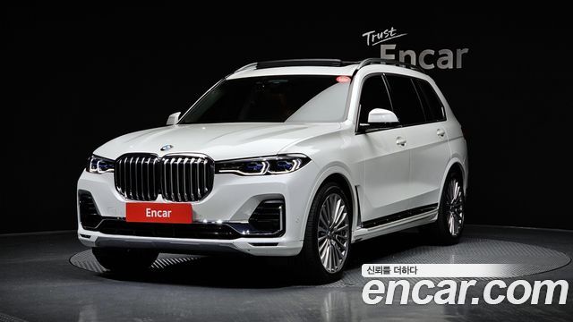 2020 BMW X7, VIN WBACW8102L9C10009