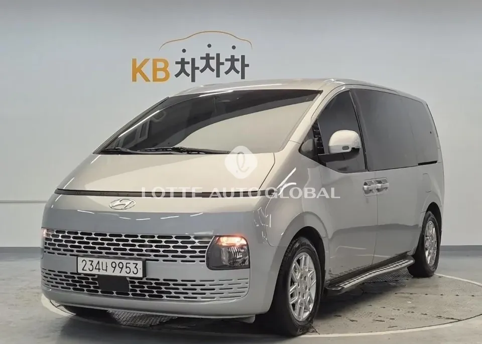 2022 Hyundai Staria, VIN KMHYA811BNU002161
